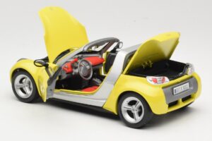 Smart Roadster 452 Gelb Bburago 1:18 34099-M2 Druckguss — Bild 5 von 8