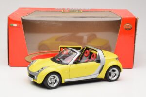 Smart Roadster 452 Gelb Bburago 1:18 34099-M2 Druckguss — Bild 8 von 8