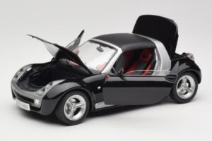 Smart Roadster Schwarz Bburago 1:18 34099-M1 Druckguss — Bild 2 von 8