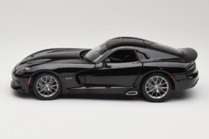 SRT Viper GTS Schwarz Maisto 1:18 31128 Druckguss — Bild 4 von 8