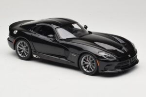 SRT Viper GTS Schwarz Maisto 1:18 31128 Druckguss — Bild 6 von 8