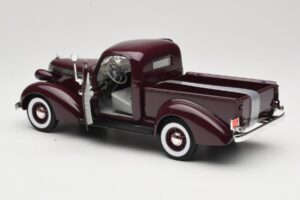 Studebaker Coupe Express Pickup Braun American Mint 1:18 92458-R1 Druckguss — Bild 5 von 8