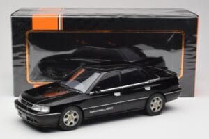Subaru Legacy RS Schwarz IXO 1:18 18CMC131A Druckguss — Bild 6 von 6