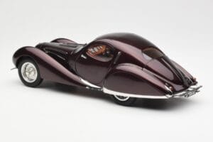Talbot-Lago T150 C-SS Figoni & Falaschi Teardrop Dunkel Bordeaux Metallic CMC 1:18 M-179 Druckguss — Bild 4 von 6