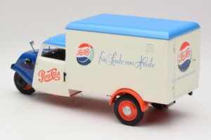 Tempo Dreirad Kastenwagen Pepsi Minichamps 1:18 150099024 Druckguss — Bild 7 von 8