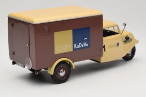 Tempo Hanseat 100 Jahre KaDeWe Minichamps 1:18 0686354688 Druckguss — Bild 3 von 8