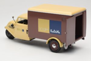 Tempo Hanseat 100 Jahre KaDeWe Minichamps 1:18 0686354688 Druckguss — Bild 5 von 8