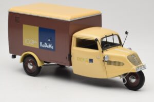 Tempo Hanseat 100 Jahre KaDeWe Minichamps 1:18 0686354688 Druckguss — Bild 6 von 8