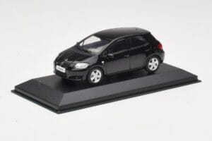 Toyota Auris E150 Schwarz Minichamps 1:43 TOYOTA004 Druckguss — Bild 2 von 4