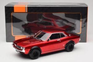 Toyota Celica 2000 GT RA21 Solar Red IXO 1:18 18CMC190 Druckguss — Bild 6 von 6
