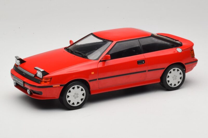 Toyota Celica GT-Four ST165 Rot IXO 1:18 18CMC001 Druckguss