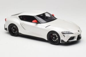 Toyota GR Supra A90 Fuji Speedway Edition White Pearl Metallic GT Spirit 1:18 GT341 Resin — Bild 4 von 6