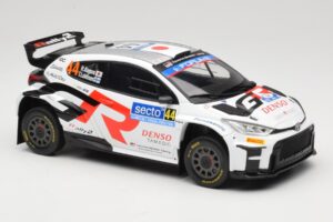 Toyota GR Yaris Rally2 #44 H. Kogure Rally Finland 2024 IXO 1:18 18RMC212B Druckguss — Bild 4 von 6