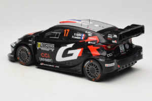 Toyota GR Yaris WRC #17 S. Ogier / V. Landais Rally Monte Carlo Winner 2025 IXO 1:18 18RMC229A Druckguss — Bild 5 von 6