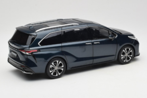 Toyota Granvia Dunkelblau OEM 1:18 FCL22GR803 Druckguss — Bild 3 von 8