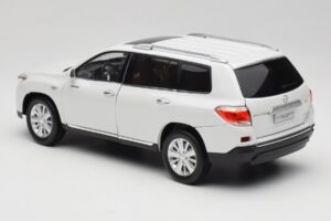 Toyota Highlander XU40 Weiß Paudi Model 1:18 2043612-W1 Druckguss — Bild 7 von 8