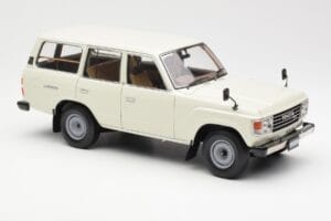 Toyota Land Cruiser J60 Weiß Kyosho 1:18 08956W Druckguss — Bild 6 von 8