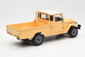 Toyota Land Cruiser Pickup Beige Kyosho 1:18 08958BE Druckguss — Bild 3 von 8