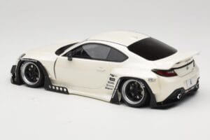 Toyota Pandem GR86 ZN8 Crystal White GT Spirit 1:18 GT498 Resin — Bild 5 von 6