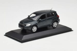 Toyota RAV4 XA20 Grün Minichamps 1:43 TOYOTA008 Druckguss — Bild 2 von 4