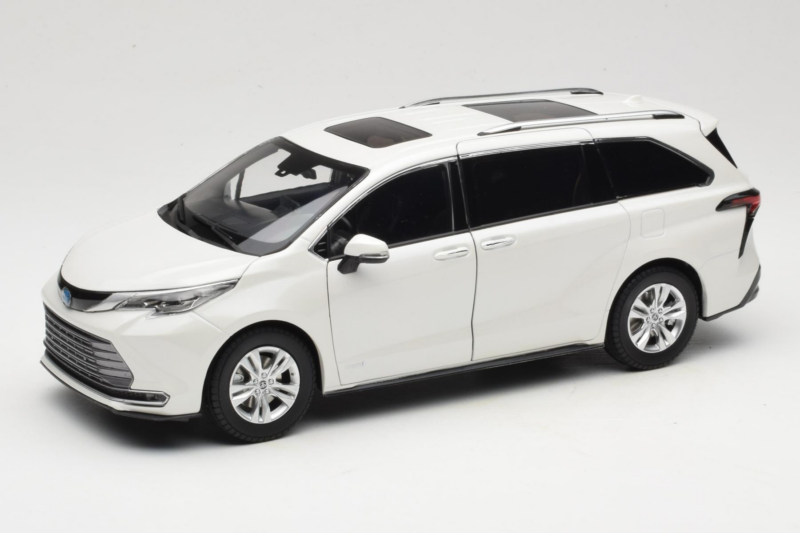 Toyota Sienna XL30 Weiß OEM 1:18 TOYOTA013 Druckguss