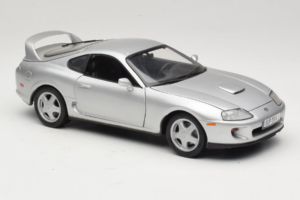 Toyota Supra A80 Silber Kyosho 1:18 08847 Druckguss — Bild 6 von 8