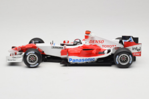 Toyota TF105 #16 J. Trulli Panasonic Toyota Racing 2005 Minichamps 1:18 100050016 Druckguss — Bild 3 von 7