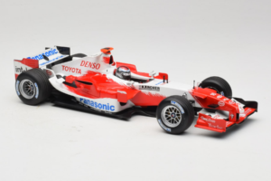 Toyota TF105 #16 J. Trulli Panasonic Toyota Racing 2005 Minichamps 1:18 100050016 Druckguss — Bild 4 von 7
