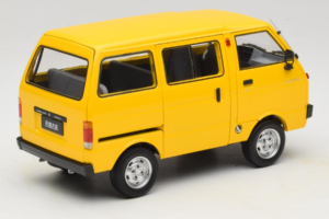 Toyota TJ110 Tianjin Huali Gelb OEM 1:18 TOYOTA014 Druckguss — Bild 3 von 8
