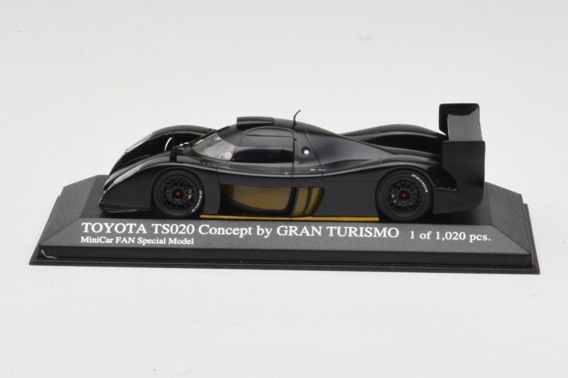 Toyota TS020 Concept Gran Turismo Special Schwarz Minichamps 1:43 TOYOTA010 Druckguss