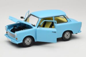 Trabant 601 Blau Sun Star 1:18 4290 Druckguss — Bild 2 von 8