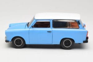 Trabant 601 Kombi Blau Sun Star 1:18 4272 Druckguss — Bild 4 von 8