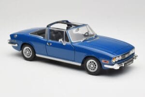 Triumph Stag Mk1 Sapphire Blue Revell 1:18 08815 Druckguss — Bild 6 von 8