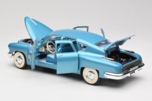Tucker Torpedo Blau Road Signature 1:18 92268 Druckguss — Bild 5 von 8