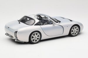TVR Tuscan Mk2 Silber Sun Star 1:18 4462 Druckguss — Bild 3 von 8
