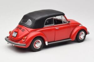 Volkswagen 1302 LS Cabriolet Rot Revell 1:18 08470 Druckguss — Bild 3 von 8