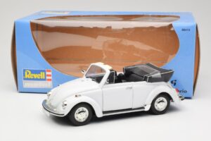 Volkswagen 1302 LS Cabriolet Weiß Revell 1:18 08415 Druckguss — Bild 8 von 8