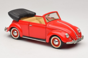 Volkswagen Beetle Cabriolet Rot Maisto 1:18 56010 Druckguss — Bild 6 von 8
