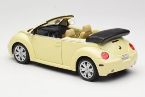 Volkswagen Beetle Cabriolet Gelb Gate 1:18 VW24108 Druckguss — Bild 7 von 8