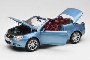 Volkswagen Eos Blau Norev 1:18 188422 Druckguss — Bild 2 von 8