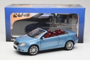 Volkswagen Eos Blau Norev 1:18 188422 Druckguss — Bild 8 von 8