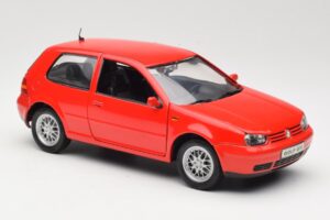 Volkswagen Golf Mk4 GTI Rot Revell 1:18 08943 Druckguss — Bild 6 von 8