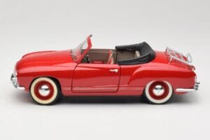 Volkswagen Karmann Ghia Cabriolet Rot Solido 1:18 8058 Druckguss — Bild 4 von 8