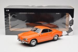 Volkswagen Karmann Ghia Orange Minichamps 1:18 155054020 Druckguss — Bild 6 von 6