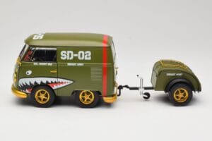 Volkswagen Kool Kombi Army Fighter Green Solido 1:18 S1810901 Druckguss — Bild 4 von 8