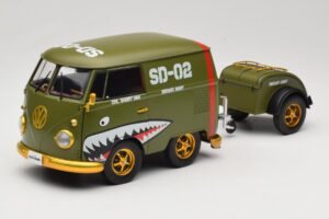 Volkswagen Kool Kombi Army Fighter Green Solido 1:18 S1810901 Druckguss