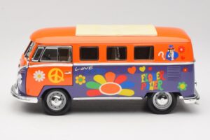 Volkswagen Microbus T1 Flower Power Road Signature 1:18 92329 Druckguss — Bild 4 von 8