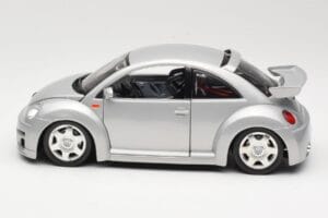 Volkswagen New Beetle RSi Silber Bburago 1:18 3306 Druckguss — Bild 4 von 8
