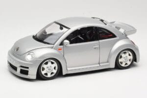 Volkswagen New Beetle RSi Silber Bburago 1:18 3306 Druckguss