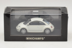 Volkswagen New Beetle Weiß Minichamps 1:43 430058005 Druckguss — Bild 4 von 4